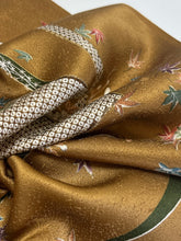 画像をギャラリービューアに読み込む, 散らし地紋に短冊熨斗模様【ティアード】