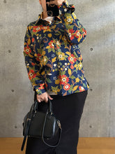 画像をギャラリービューアに読み込む, 変わり華に桔梗唐草絵模様【S】