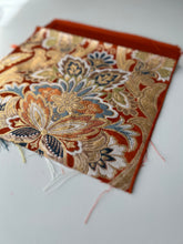 画像をギャラリービューアに読み込む, 【あずま型 中】立涌花唐草模様