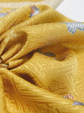 画像をギャラリービューアに読み込む, 花紗綾型地紋に桜絵模様【ティアード】