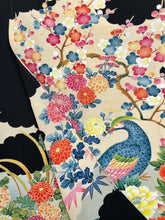 画像をギャラリービューアに読み込む, 花鳥友禅模様【黒留袖】