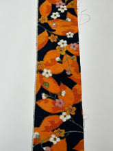 画像をギャラリービューアに読み込む, 枝花に大葉模様紬