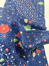 画像をギャラリービューアに読み込む, 新型・紗綾型地紋に刺し子風模様【M】