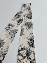 画像をギャラリービューアに読み込む, 小花の地紋尽くしに花模様【特短】