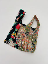 画像をギャラリービューアに読み込む, 鬼しぼ縮緬花模様・小【KBCコラボバッグ】