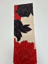 画像をギャラリービューアに読み込む, 鬼しぼ縮緬・大花模様【サイドギャザーワンピース】