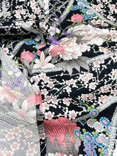 画像をギャラリービューアに読み込む, 波地紋に藤絵模様【長丈シュッケニ】