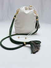 画像をギャラリービューアに読み込む, 極薄生成り【ケニ巾着】