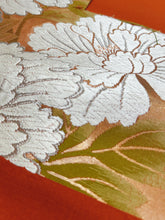 画像をギャラリービューアに読み込む, 牡丹織り模様【あずま型 中】