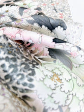 画像をギャラリービューアに読み込む, 藤に大牡丹模様【ティアード】