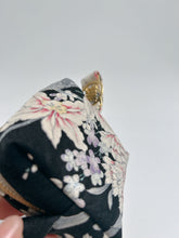 画像をギャラリービューアに読み込む, 銀彩草花模様【小】