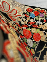 画像をギャラリービューアに読み込む, 扇古典柄金糸模様【あずま型 大】