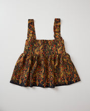 画像をギャラリービューアに読み込む, 風景に松笹楓模様・縮緬