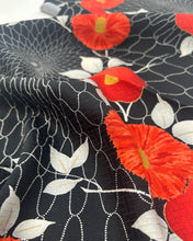 画像をギャラリービューアに読み込む, 変わり桧垣地紋尽くしに椿模様【シュッケニ・91㎝丈】