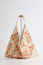 画像をギャラリービューアに読み込む, 花唐草更紗模様【あずま型 大】特上