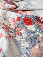 画像をギャラリービューアに読み込む, 【特短】紗綾型地紋に短冊・花車・扇模様