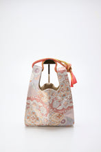 画像をギャラリービューアに読み込む, 裂取唐華紋模様(西陣河村織物)【ケニショ・小】