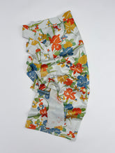 画像をギャラリービューアに読み込む, 藍白大花模様金彩縁【長丈シュッケニ】