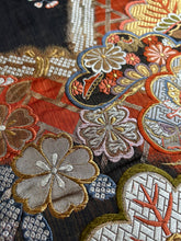 画像をギャラリービューアに読み込む, 松梅蝶に籠目花尽くし模様【あずま型 中】上物