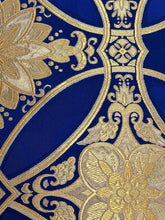 画像をギャラリービューアに読み込む, 変わり唐花模様【ケニショ・小】