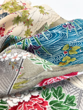 画像をギャラリービューアに読み込む, 縮緬・四季の草花流水模様【サイドギャザーワンピース】