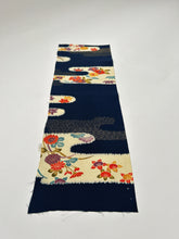 画像をギャラリービューアに読み込む, 雲掛け古典模様金彩【四つ釦】