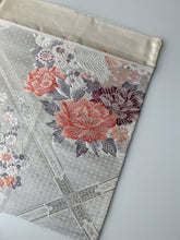 画像をギャラリービューアに読み込む, 【あずま型 中】蜀江縁に七宝織り花尽くし模様(プラチナ本銀二重織)