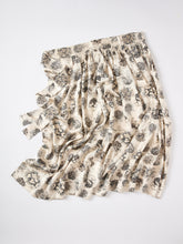 画像をギャラリービューアに読み込む, 小花の地紋尽くしに花模様【ギャザータイプ】