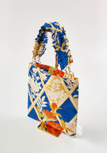 画像をギャラリービューアに読み込む, 檜垣地紋に桔梗撫子牡丹模様【ギャザートート】①