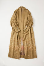 画像をギャラリービューアに読み込む, 刺繍・暈し絣織り・変わり花菱刺繍【六つ釦】【限定】