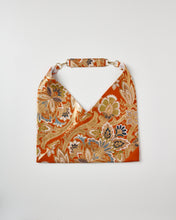 画像をギャラリービューアに読み込む, 【あずま型 中】立涌花唐草模様