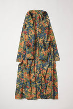 画像をギャラリービューアに読み込む, 紗綾型地紋に水彩風花模様【六つ釦】