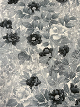 画像をギャラリービューアに読み込む, 鬼しぼ縮緬・暈し草花模様【ケニベス】