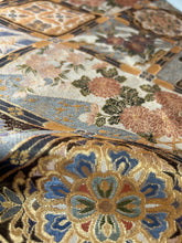 画像をギャラリービューアに読み込む, 【あずま型 中】秀宝菱額に橘松花模様