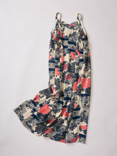 画像をギャラリービューアに読み込む, 菊古典模様【サイドギャザーワンピース】