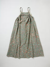 画像をギャラリービューアに読み込む, 縮緬・椿尽くし模様【サイドギャザーワンピース】