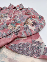 画像をギャラリービューアに読み込む, 御所車大花模様