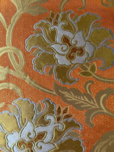 画像をギャラリービューアに読み込む, 【あずま型 中】唐織更紗花模様