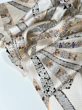 画像をギャラリービューアに読み込む, 【長】金彩束ね熨斗菊花模様