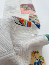 画像をギャラリービューアに読み込む, 破れ色紙吉祥文に波橋模様【六つ釦】