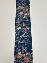 画像をギャラリービューアに読み込む, 菊地紋尽くしに菊模様【L】