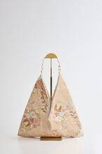 画像をギャラリービューアに読み込む, 排笛に鼓・色紙に草花模様尽くし【あずま型 中】上物