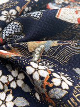 画像をギャラリービューアに読み込む, 七宝地紋に扇古典柄金彩模様【長丈シュッケニ】【日本橋三越品】