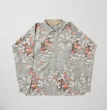 画像をギャラリービューアに読み込む, 紗綾型地紋にのり散らしに御所車模様【S】