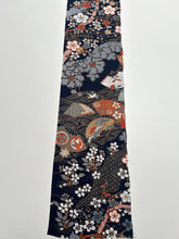 画像をギャラリービューアに読み込む, 七宝地紋に扇古典柄金彩模様【長丈シュッケニ】【日本橋三越品】