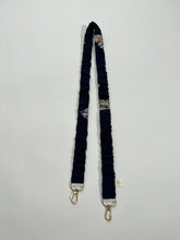 画像をギャラリービューアに読み込む, ②読み本冊子金彩花模様【ショルダー単品】