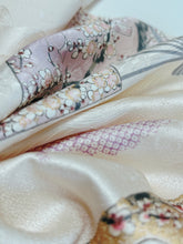 画像をギャラリービューアに読み込む, 掠れ格子に変わり波地紋に花扇模様【ティアード】