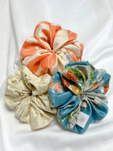 画像をギャラリービューアに読み込む, 3色【中】3点セット