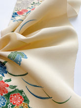 画像をギャラリービューアに読み込む, 5周年・
破れ色紙に蝶・花模様