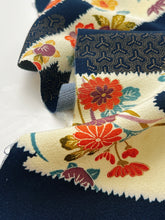 画像をギャラリービューアに読み込む, 雲掛け古典模様金彩【四つ釦】